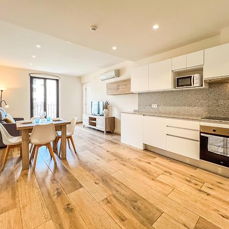 Can Cintet 21Nuevo Apartamento Moderno En เบซาลู ภายนอก รูปภาพ
