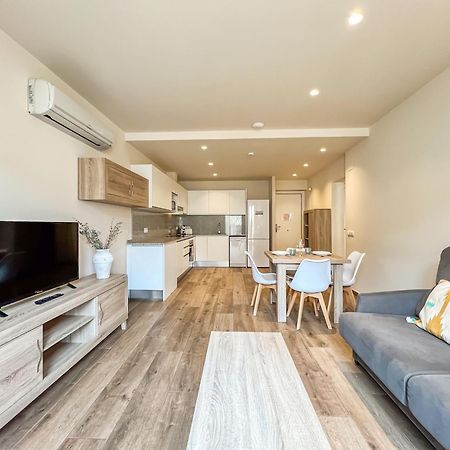 Can Cintet 21Nuevo Apartamento Moderno En เบซาลู ภายนอก รูปภาพ